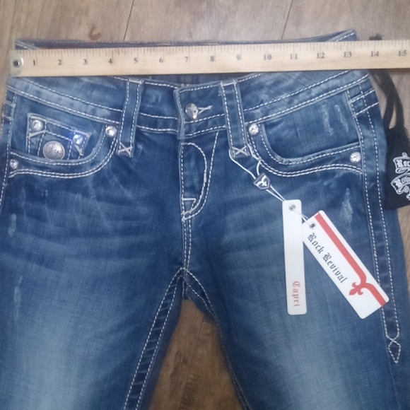 Rock Revival Women's 26 Capri Celine Bejeweled Faux Leather Flap Pockets NWT - Picture 9 of 12